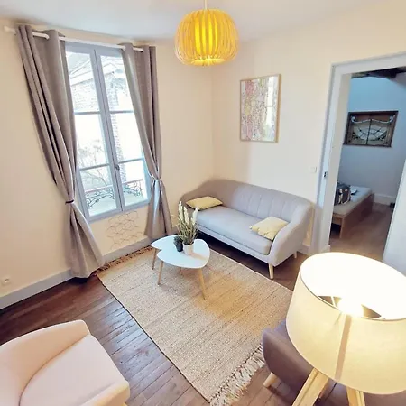 Maison Vanier - Duplex - Centre-ville - Mon Groom בית נופש *