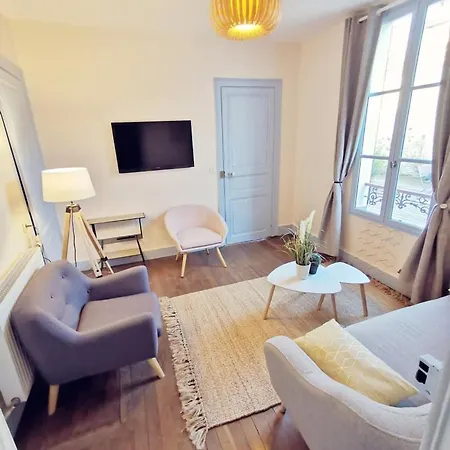 Maison Vanier - Duplex - Centre-ville - Mon Groom *