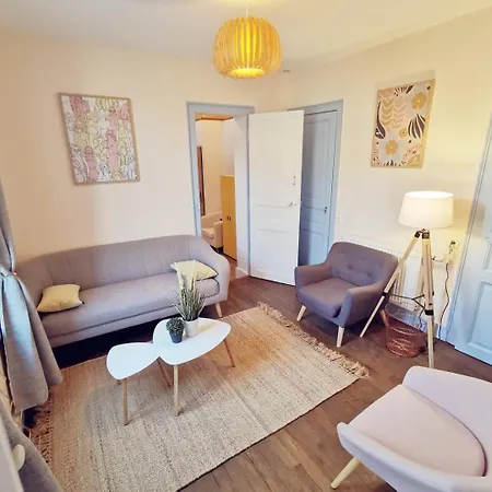 Maison Vanier - Duplex - Centre-ville - Mon Groom