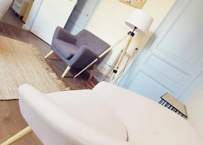 Maison Vanier - Duplex - Centre-ville - Mon Groom *