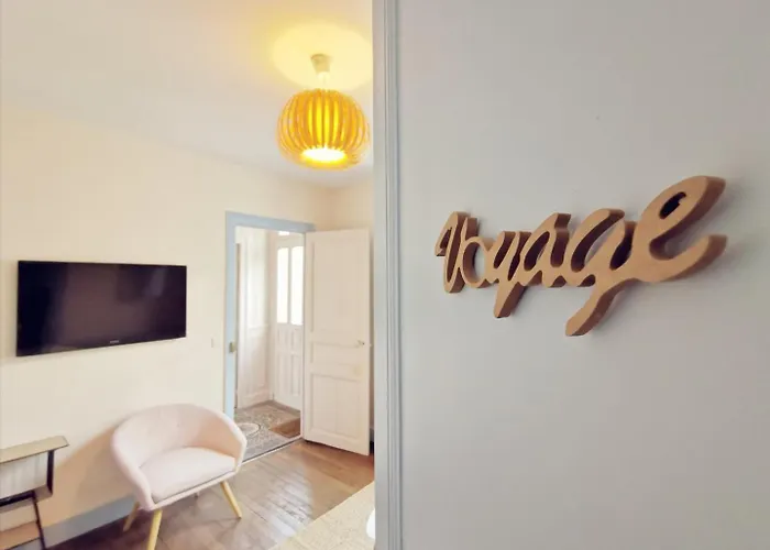 Casa de Férias Maison Vanier - Duplex - Centre-ville - Mon Groom