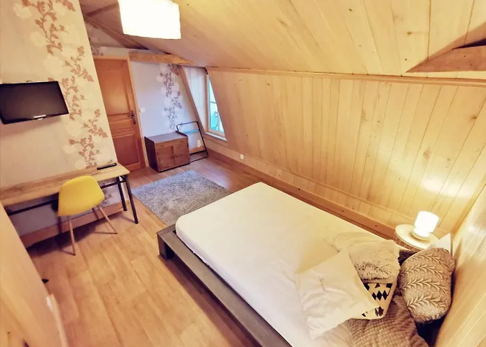 Maison Vanier - Duplex - Centre-ville - Mon Groom